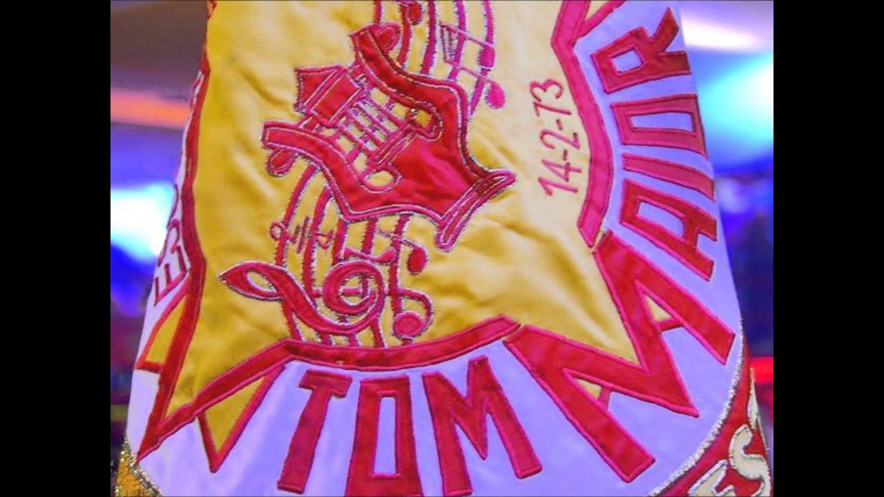 Tom Maior - Carnaval 2004 - Deus ajuda, quem cedo madruga, nesta cidade que nunca para