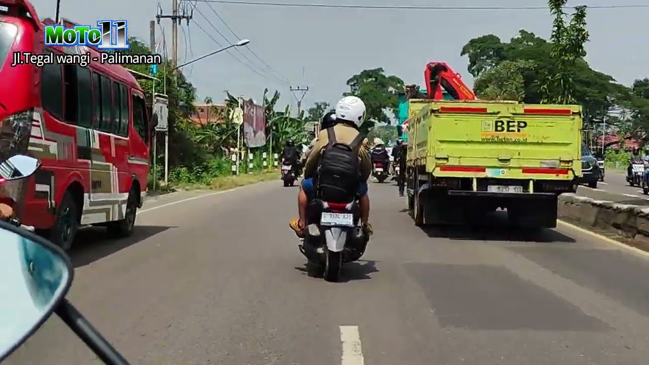 Suasana dan kondisi Jalan Tegal wangi sampai Palimanan 