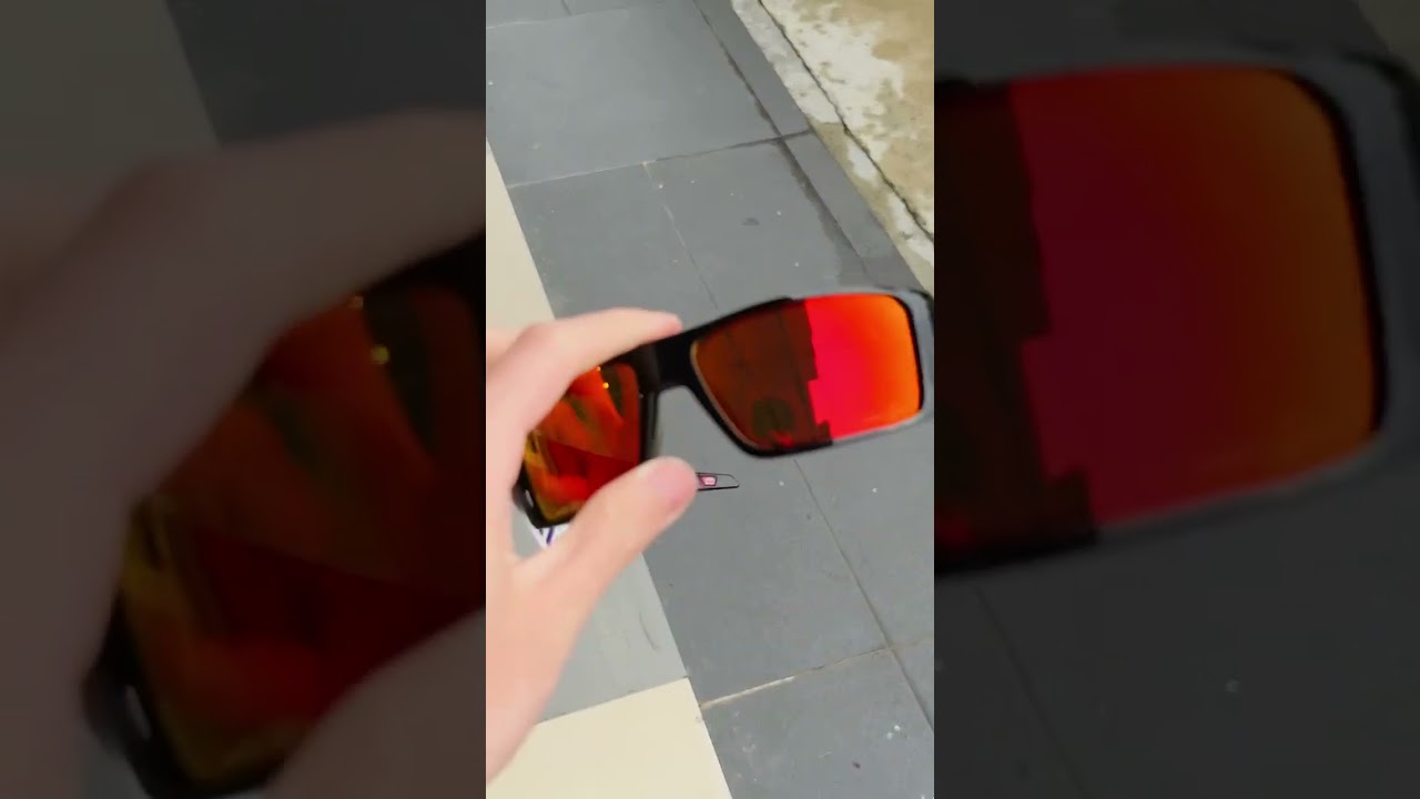 Oakley Heliostat Polished Black / Prizm Ruby | OO9231-0661