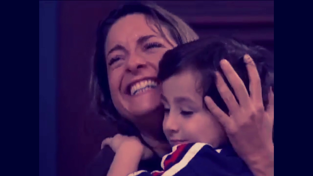 nfm:Ana Cristina descobre que  Fernando e seu filho.