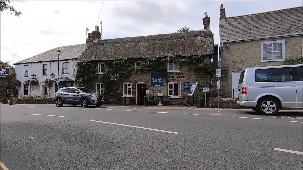 Virtual Walk Around Godshill - Isle Of Wight - August 2019 | kittikoko