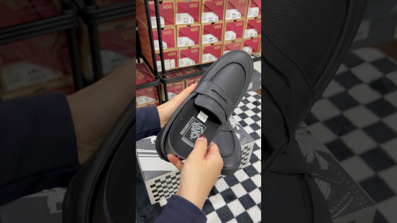 Vans Skate Loafer Black #vans #reviewvans #vansskate #vansloafer #รองเท้าของแท้