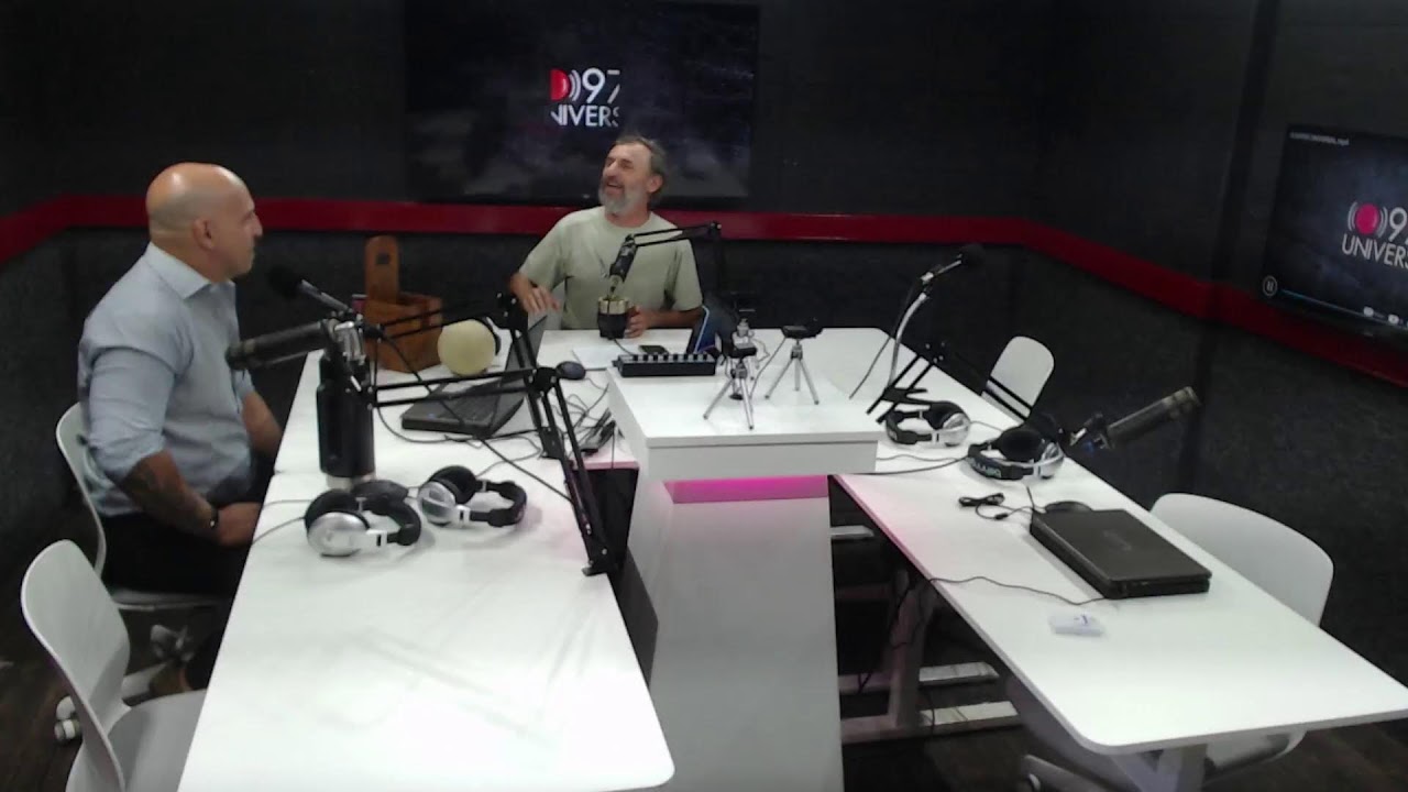 EL ECOLOGISTA EN VIVO AM 970 RADIO UNIVERSAL
