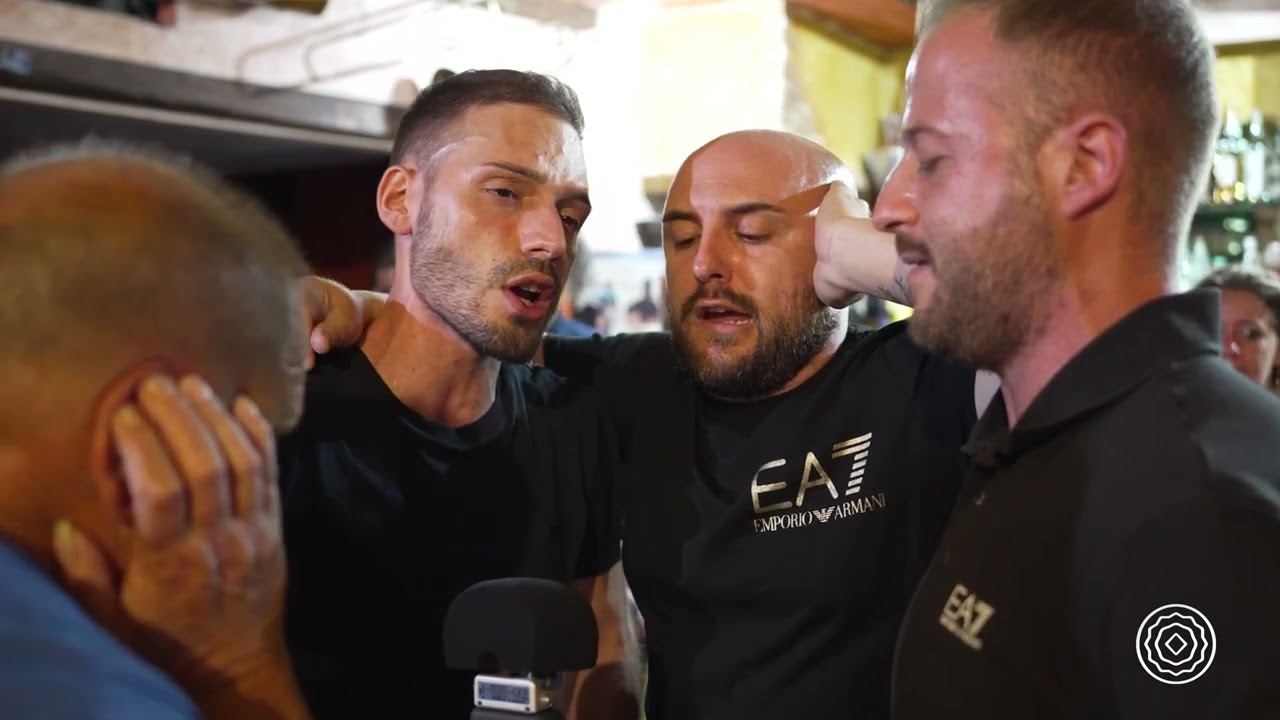 Tenore Antoni Milia de Orosei- “ Boghe 'e torrare boes e ballu turturinu “