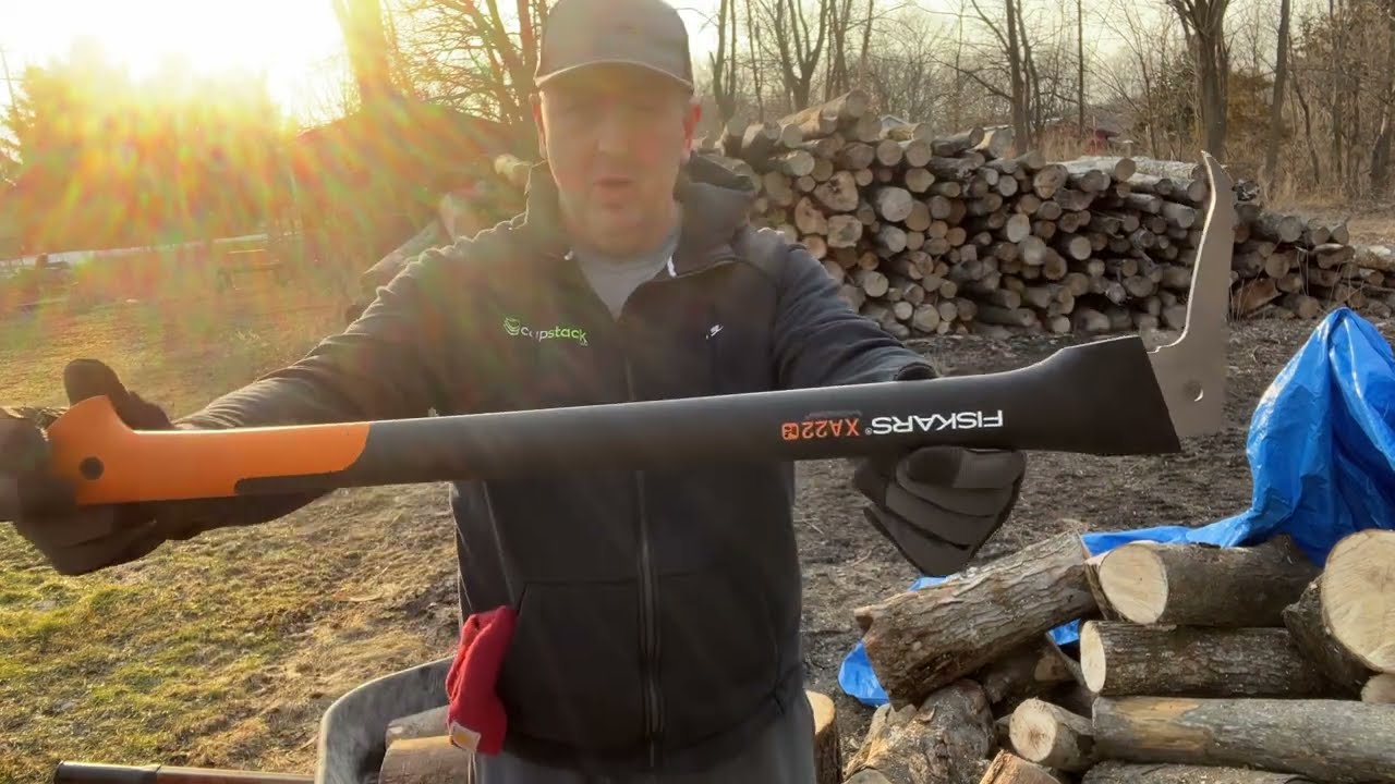 YOU NEED A PICKAROON FOR WOODCUTTING AND WOOOD STACKING FISKARS XA22 PICKAROON