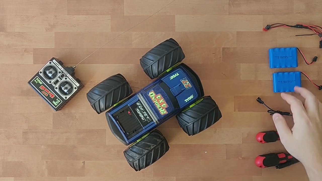 Inexpensive Upgrade #6 easy 6.0v battery replacement | Tyco Rebound 4x4