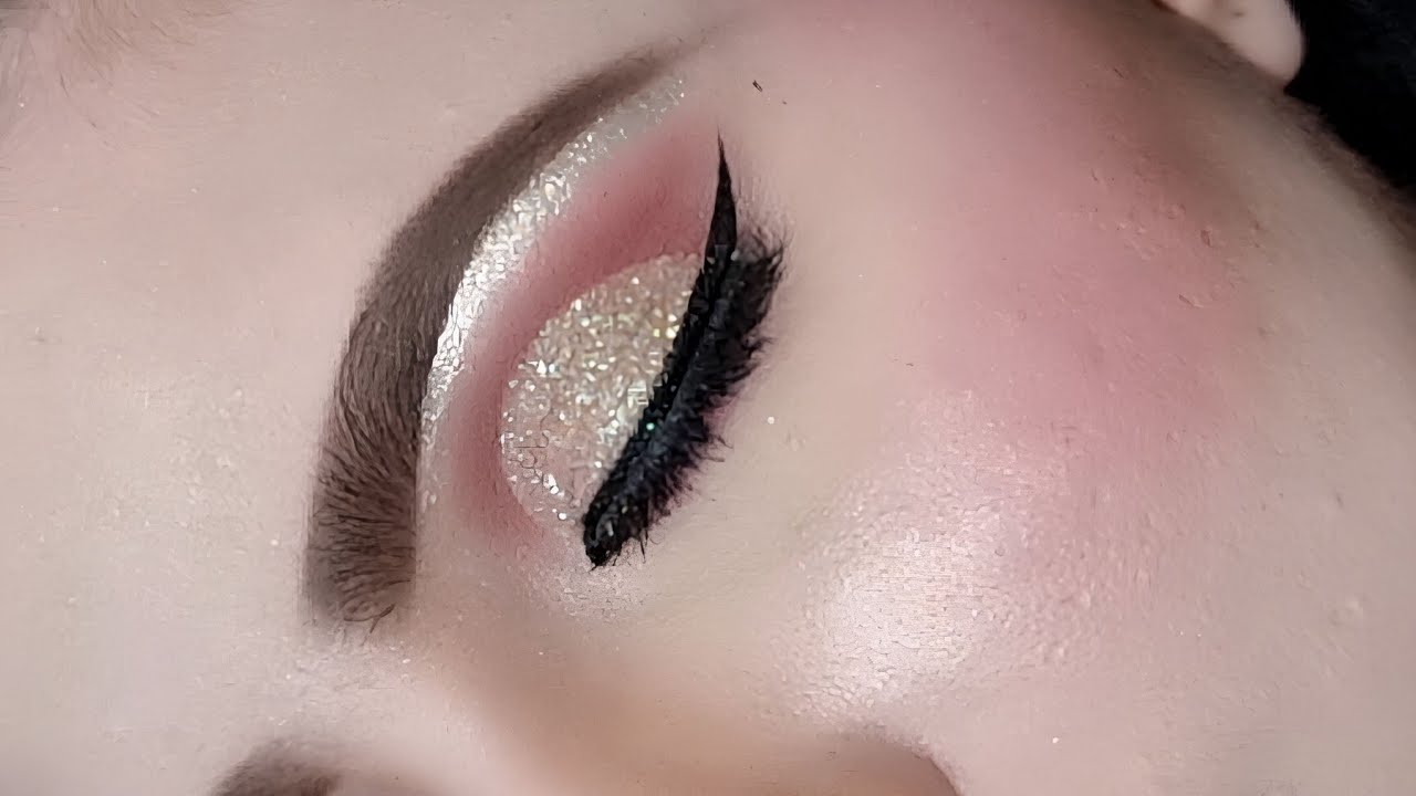 Super Easy Cut Crease For Beginners | HOODED EYES