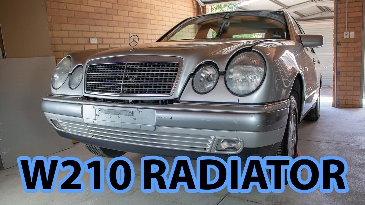 Mercedes-Benz W210 Changing a Radiator