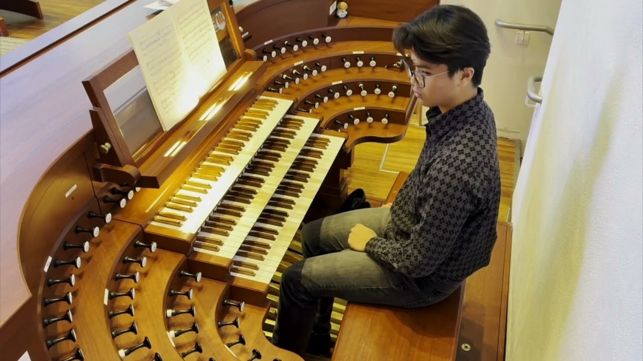 Prélude et Fugue sur le nom d'Alain Maurice Duruflé  - Aidan Yau