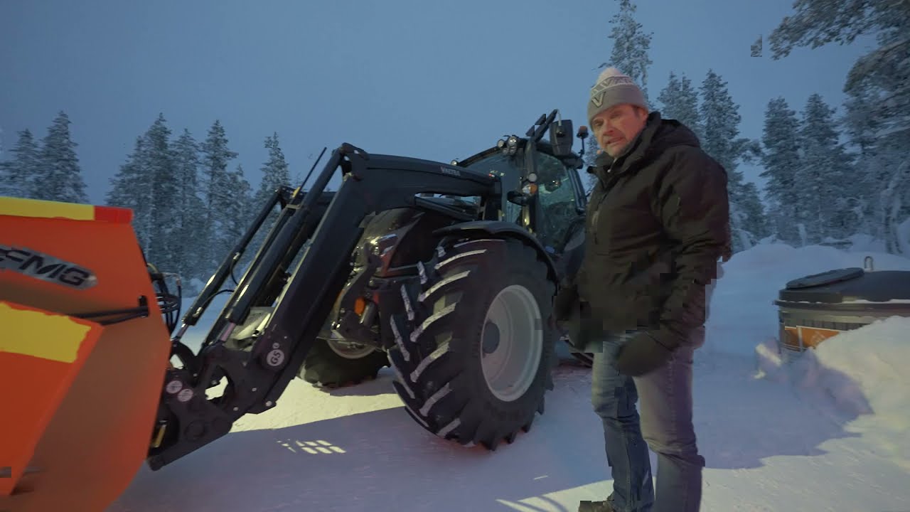 VALTRA N SARJA - Uuden 5. sukupolven Valtra N Active a -pilarinäytön toiminnot
