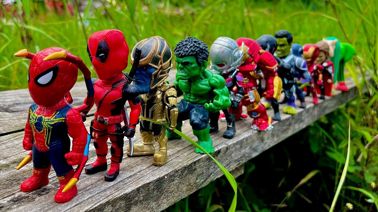 Человек-паук и его удивительные друзья из вселенной Marvel, фигурка Мстителей, Танос, Аквамен, му...
