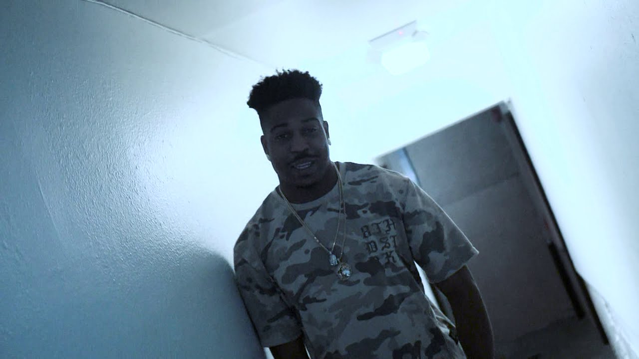 Gangsta I - Jungle Book (Official Music Video)