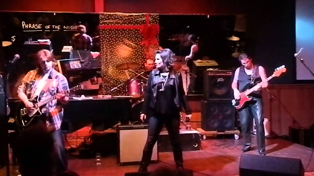 Fann (cover) Paris Oh la la by Grace Potter. feat. David 