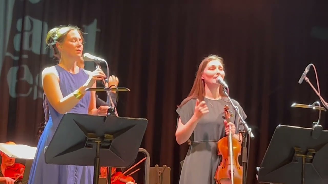 Faoiseamh a Gheobhadsa/I Will Find Solace. ZoeConway/JohnMcIntyre,  JulieFowlis/EamonDoorley.Mandela