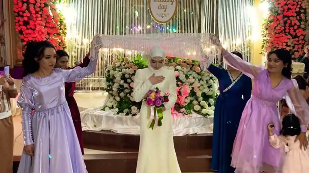 Nuraddin Og’amizning qizlari Dilnozaxonning qizlar ba’zmi.Turon To’yxonasi.08.11.2023.Xonqa Oqsaroy