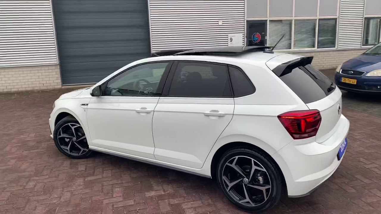English review Volkswagen Polo R-line 2019 inside & outside