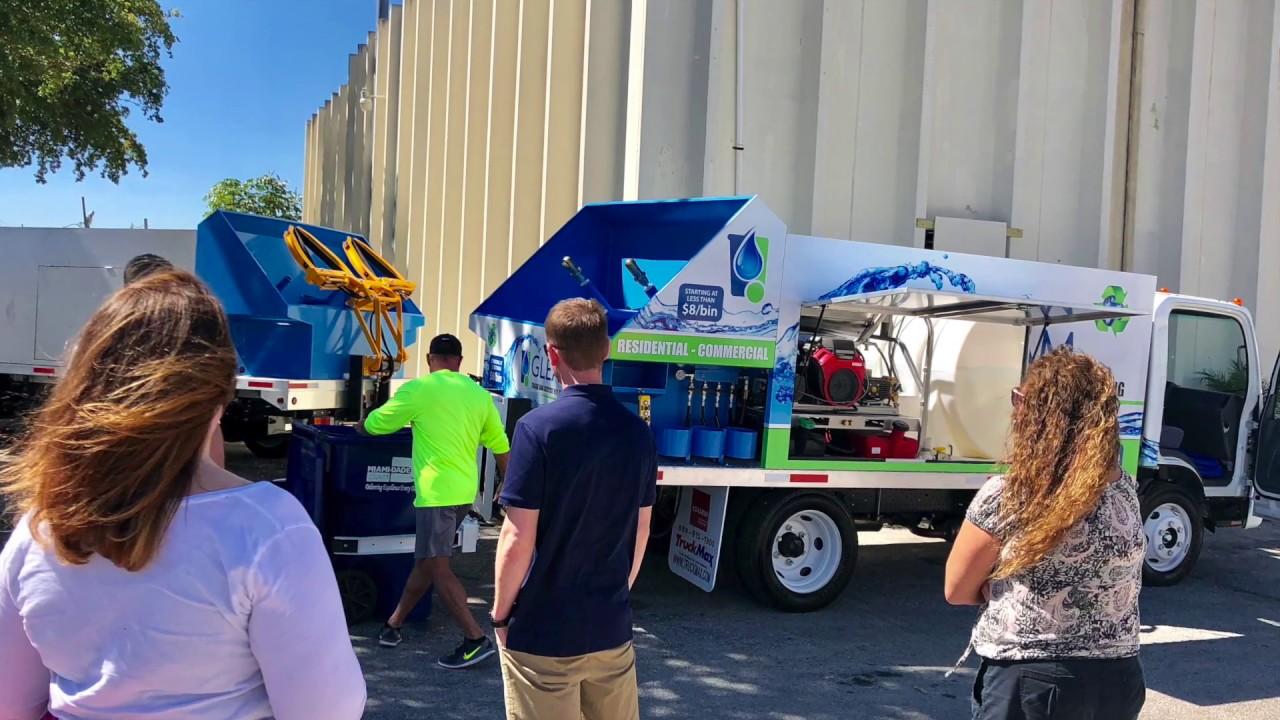 Starting Your Own Trash Bin Cleaning Business