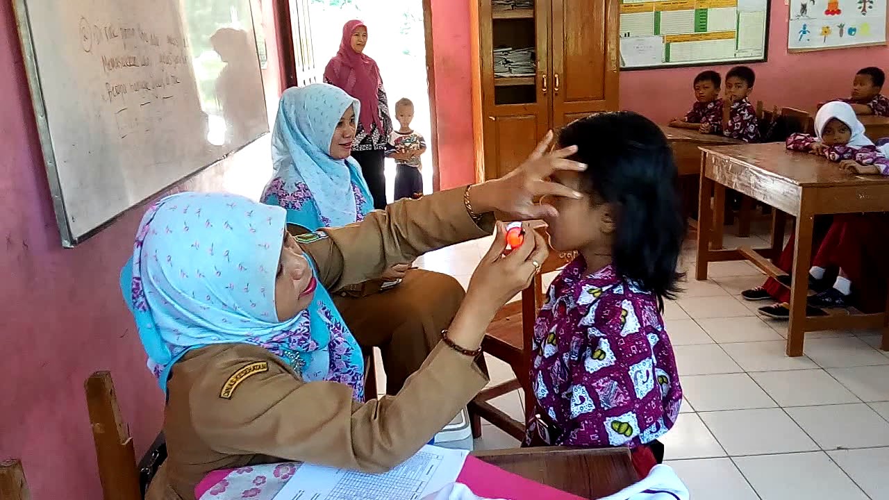 Imunisasi kelas 1 SDN Ujungberung II [Puskesmas Sindangwangi]