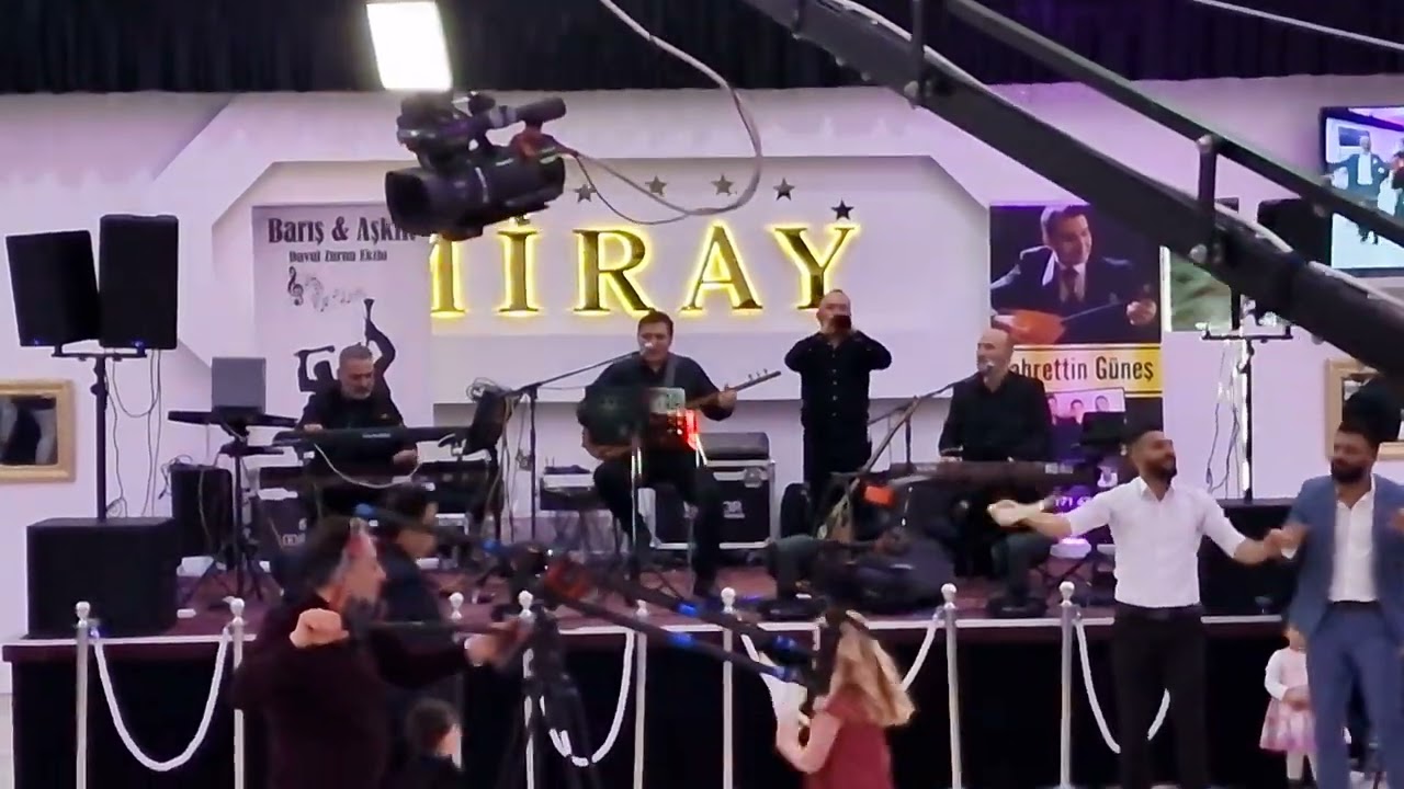 Fahrettin Güneş - Aşkın Akgül Sahne Performans- Davul Zurna Baris Askin