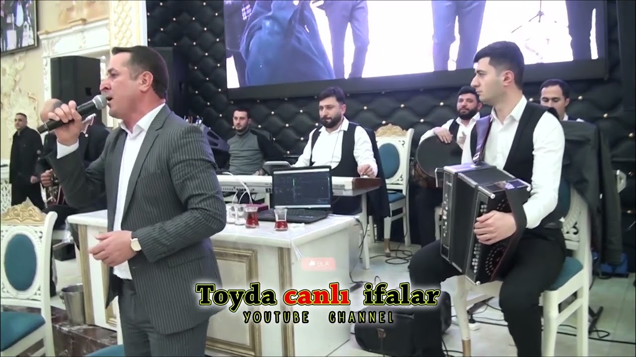 popuri toy mahnilari oxuyan Tapdıq Agcabedili gitara Asif Agcabedili qarmon Elvin