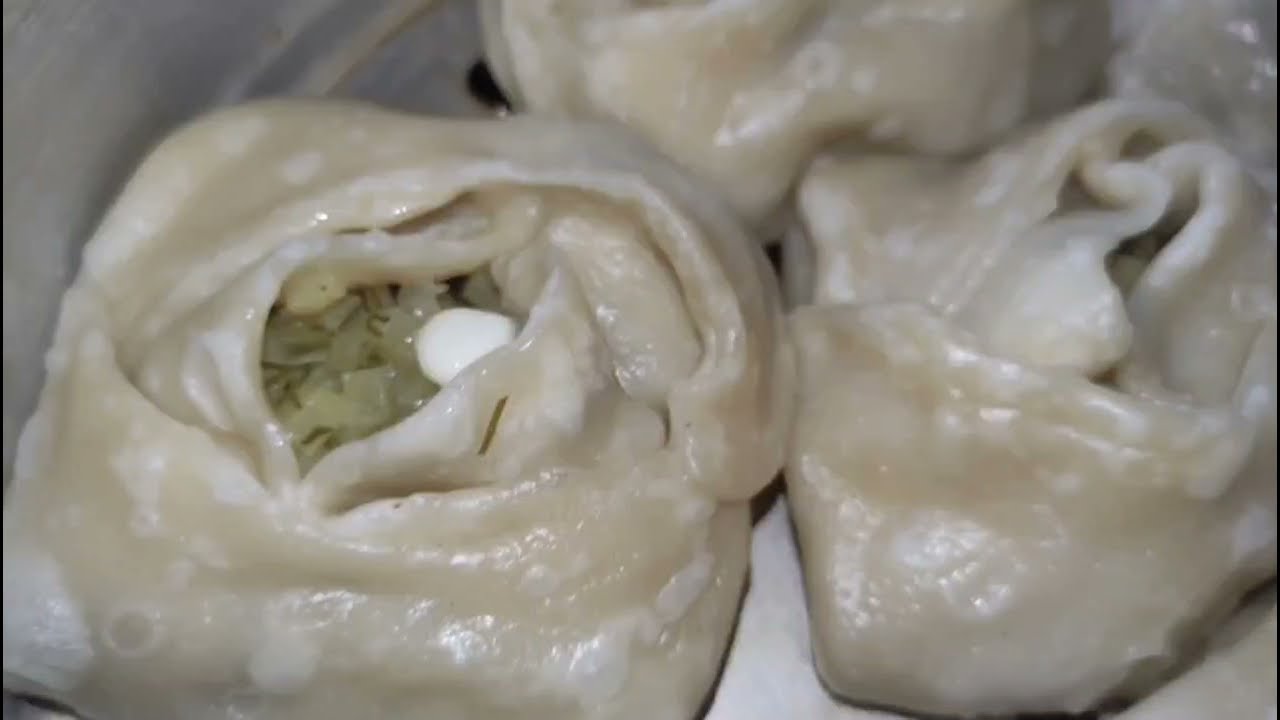 Манты с картофелем.