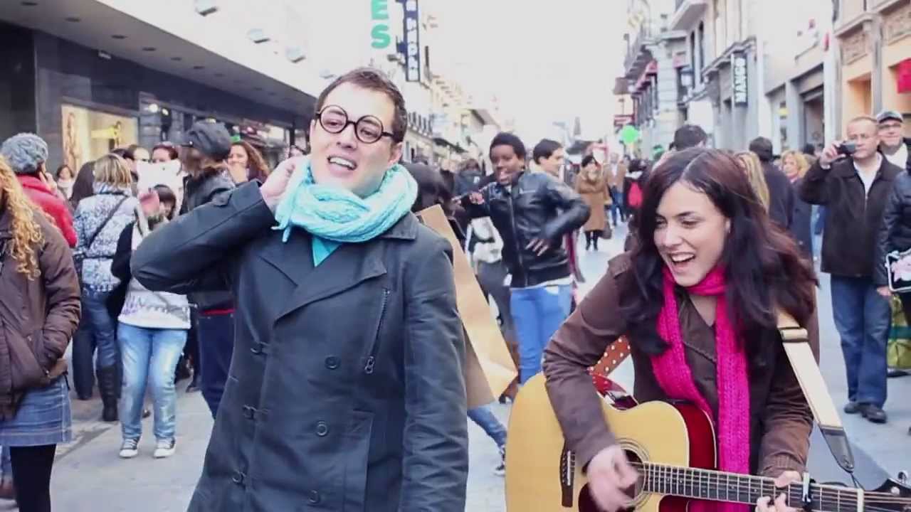 La magia de la navidad toma la calle - Rush Smith y Auster