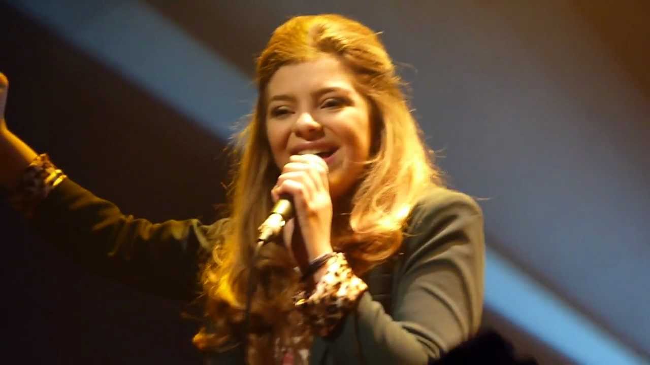 Caroline Costa - Je t'ai menti (Kill For Lies - Showcase Paris)