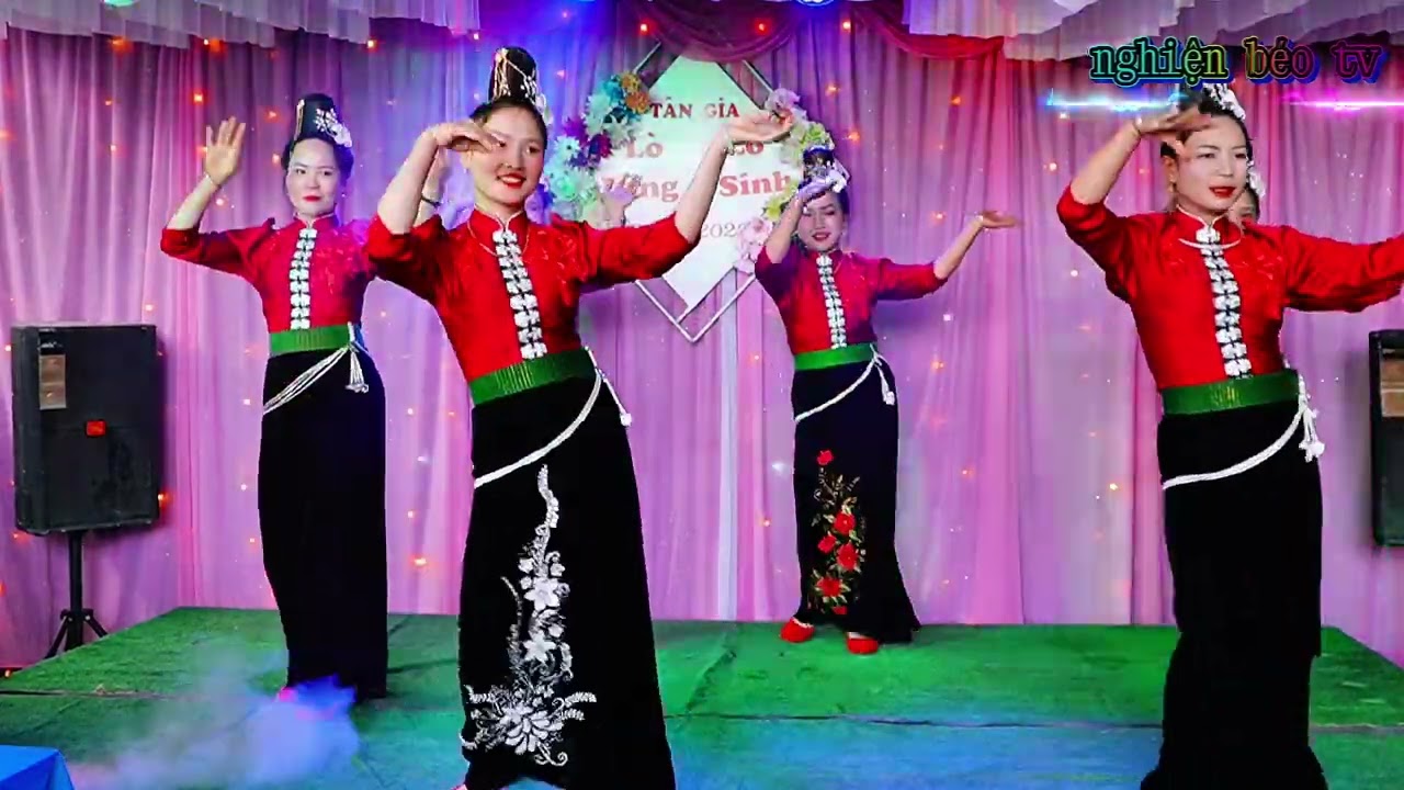Bài Múa Huơng Rừng Tây Bắc. Đội Văn Nghệ Nghè Vèn Biểu Diễn || nghiện béo tv