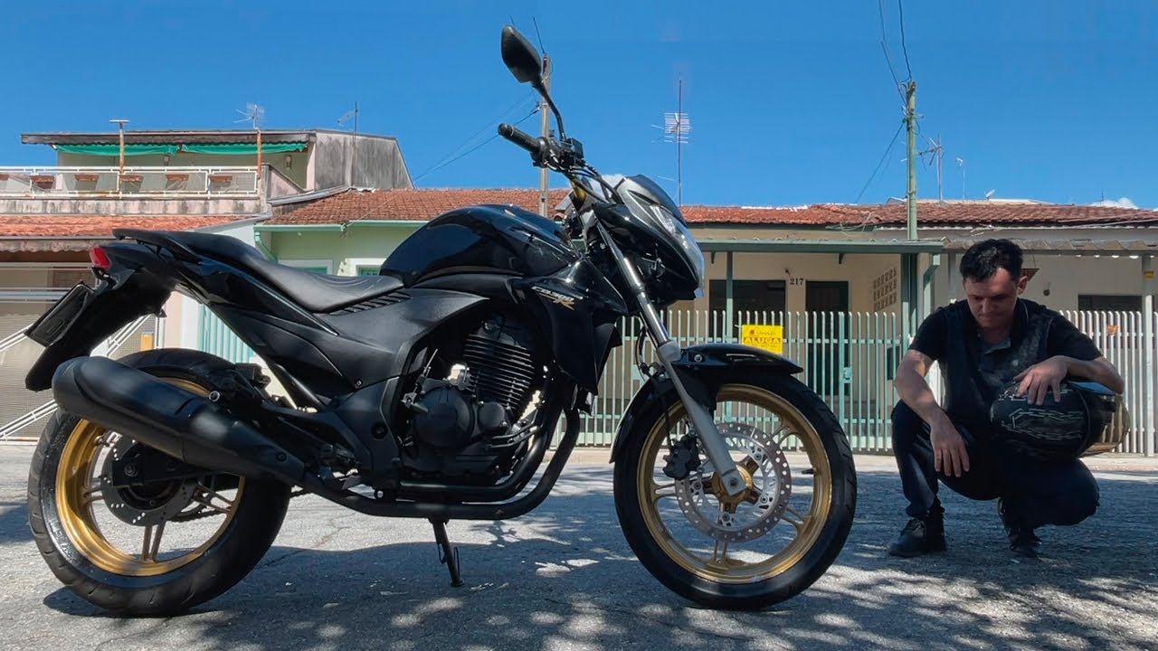 EM BUSCA DA MOTO PERFEITA MINI HORNET CB 300