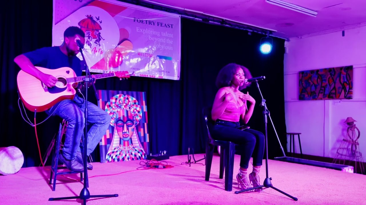 Refilwe Ntopa || Nzeka poetry Feast|| Banja Nkupilira || Live performance