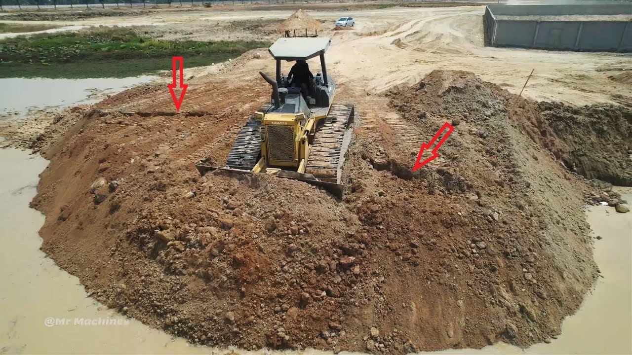 Amazing Construction Machines Bulldozer Pushing Soil Filling Big Pond Komatsu D61Px