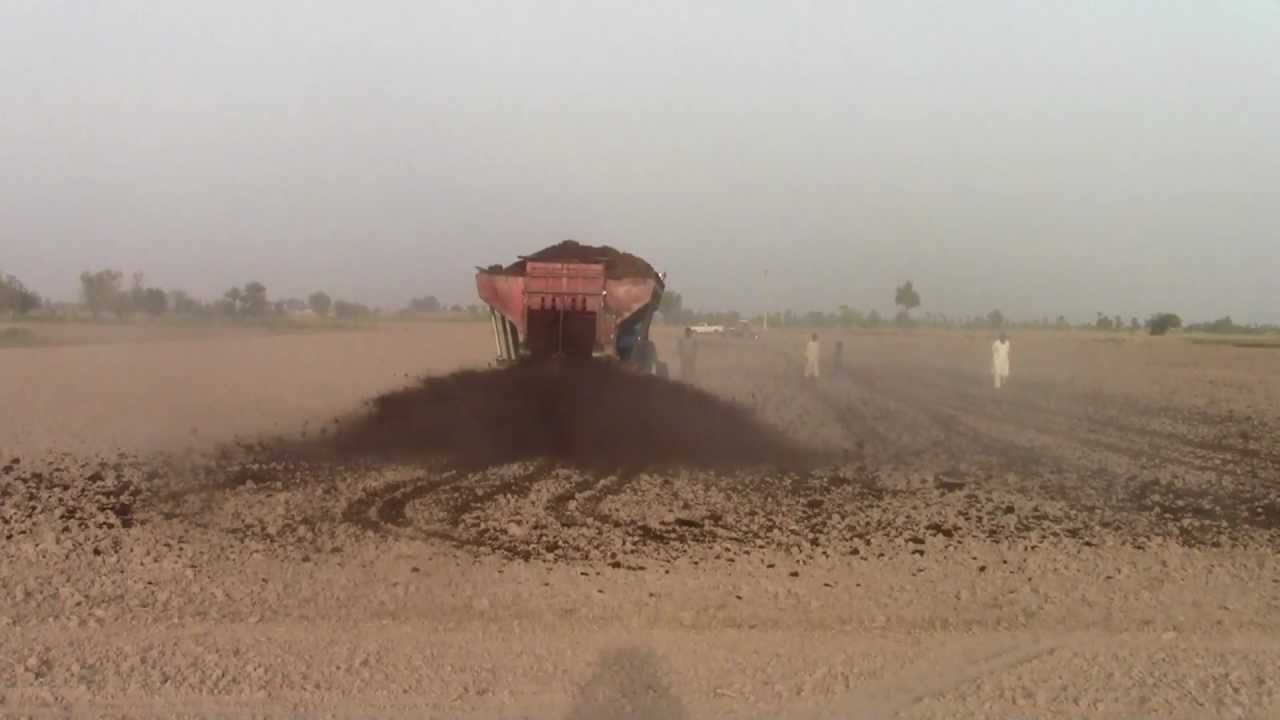 Farm Yard Manure Spreader, Made in Pakistan