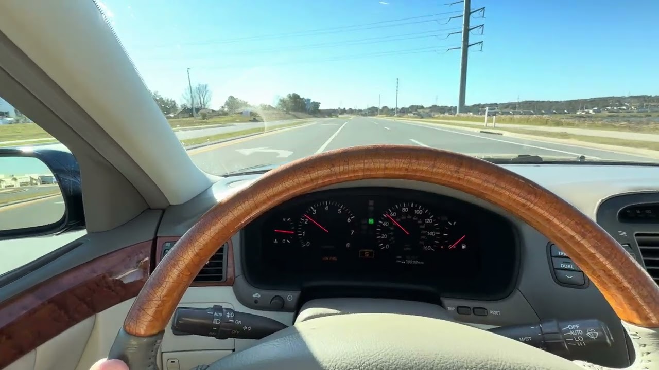 2003 Lexus LS430 Driving and acceleration 