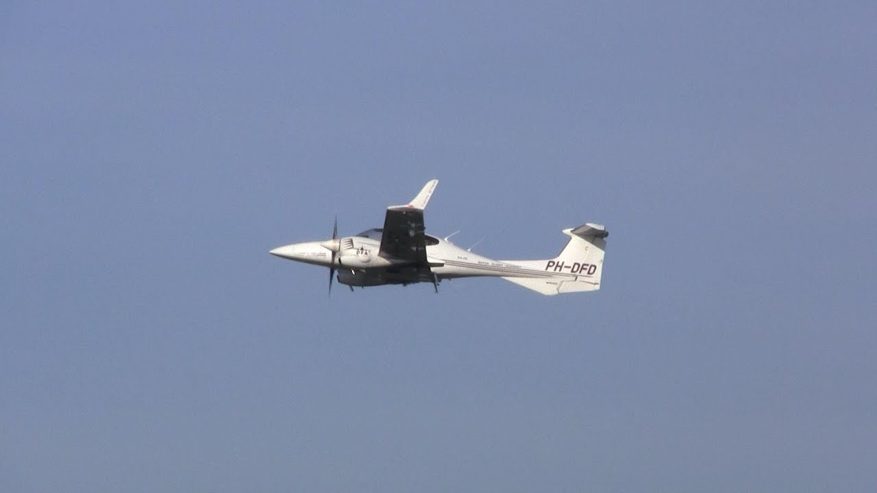 Diamond DA-42 Twin Star ► Takeoff ✈ Groningen Airport Eelde