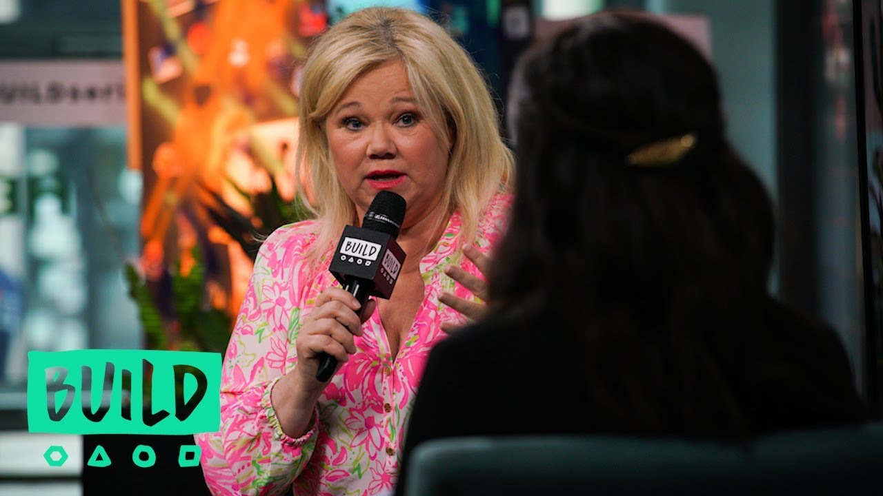 Not Only Are Caroline Rhea's Stand-Up Shows Funny, But They Also Support Breast Cancer Patients