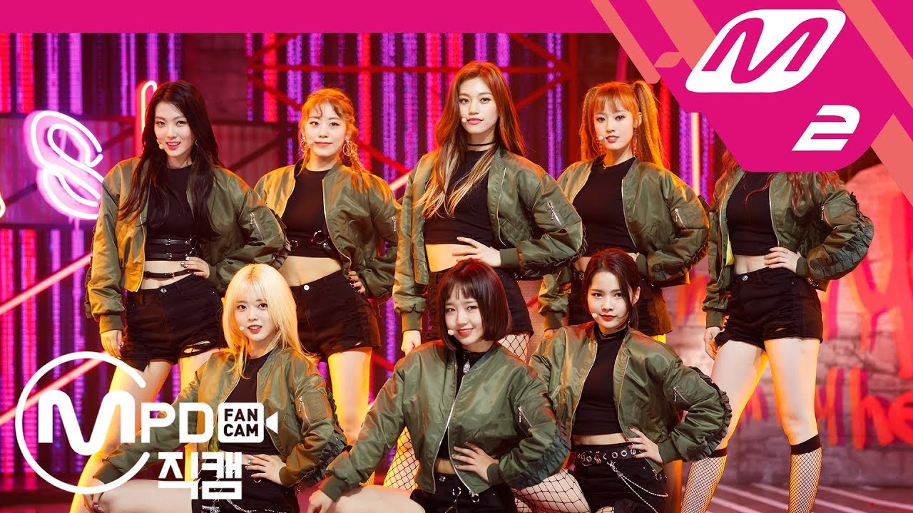 [MPD직캠] 위키미키 직캠 4K ‘Crush’ (Weki Meki FanCam) | @MCOUNTDOWN_2018.10.18
