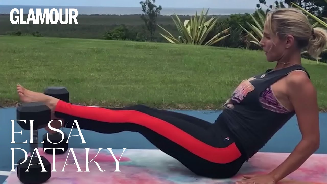 Los 5 ejercicios de Elsa Pataky para un abdomen más plano | Glamour España