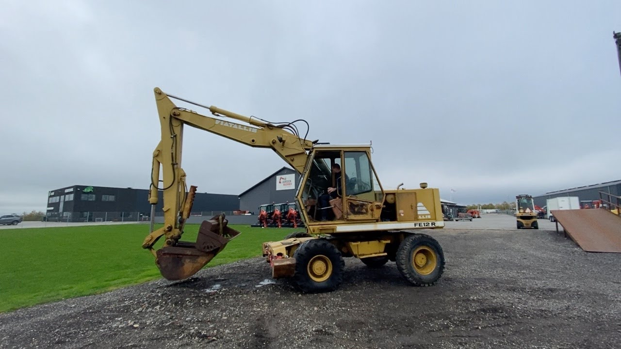 Køb Hjulgraver Fiat-Allis FE12 R på Klaravik