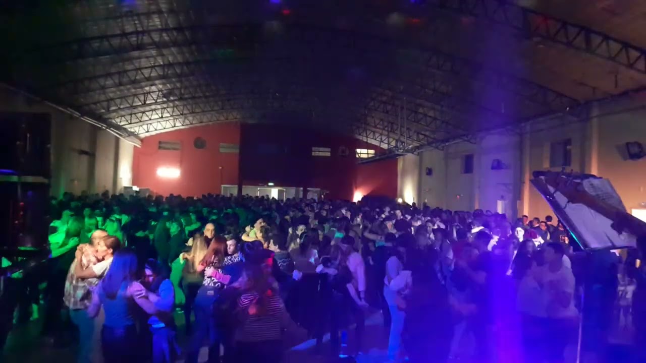 Pasion tropical (En vivo-Enganchados) Castelli-Misil