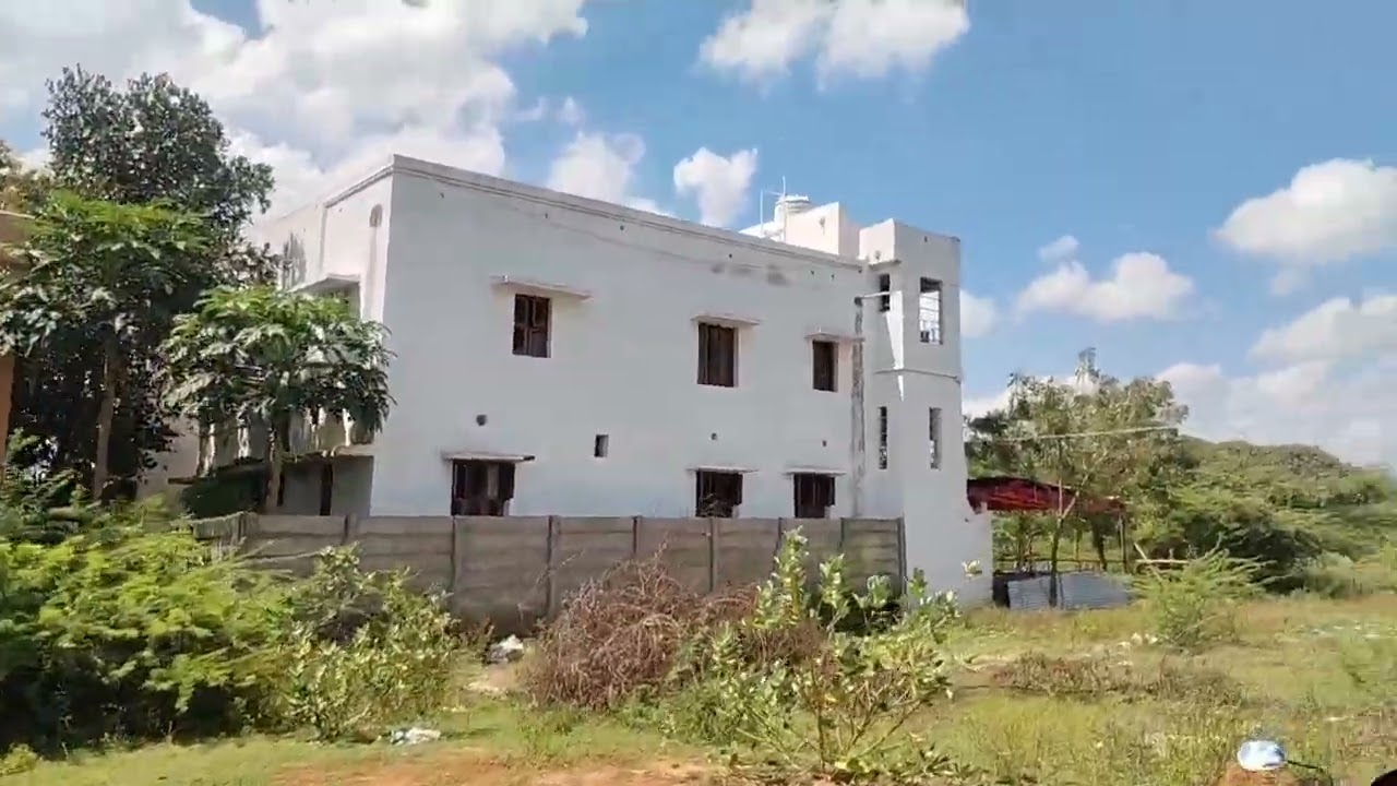 SOLD OUT PER SQ.FT 1600 AREA 3160 RESIDENTIAL PLOT SALE THANJAVUR IN MEDICAL COLLEGE ROAD CUT 1/KM