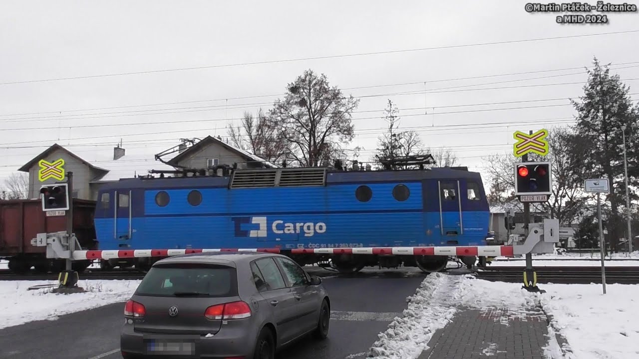 železniční přejezd Studénka - P6501 / 23.11.2024 / Czech railroad crossing