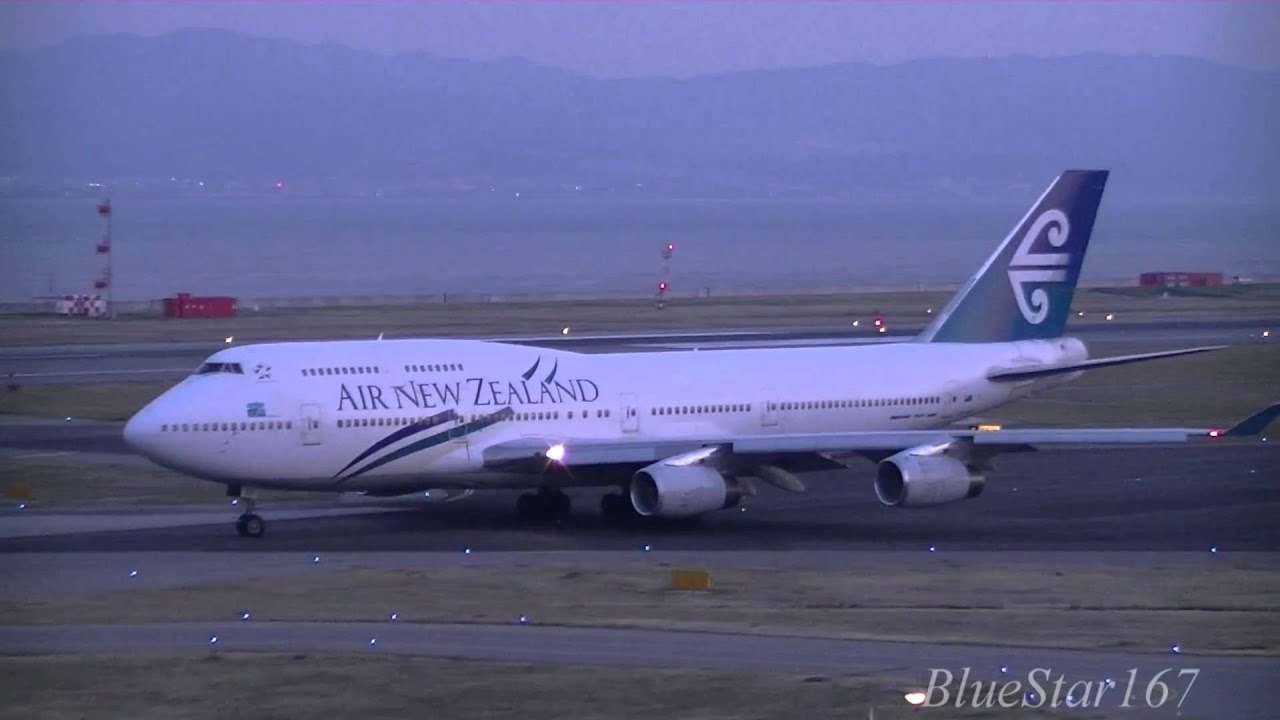 Air New Zealand Boeing 747-400 (ZK-NBT) taxiing and takeoff from KIX/RJBB (Osaka - Kansai) RWY 24L