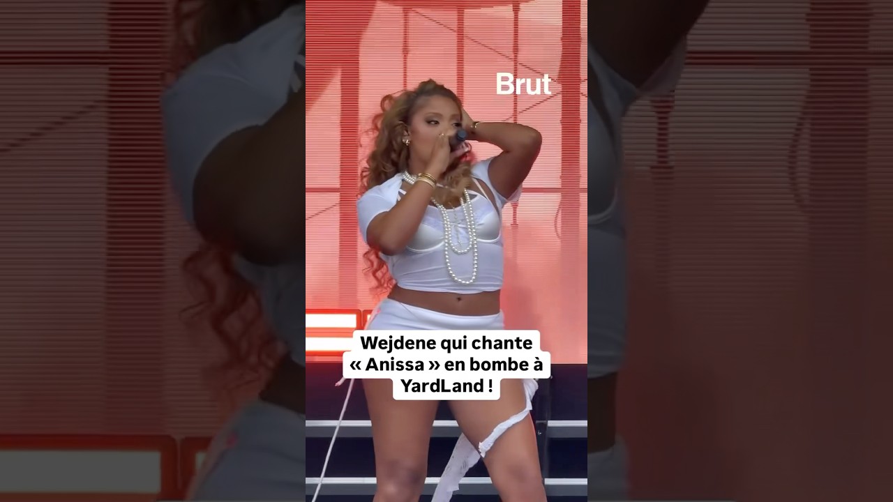 Wejdene en festival &agrave; YardLand ✨