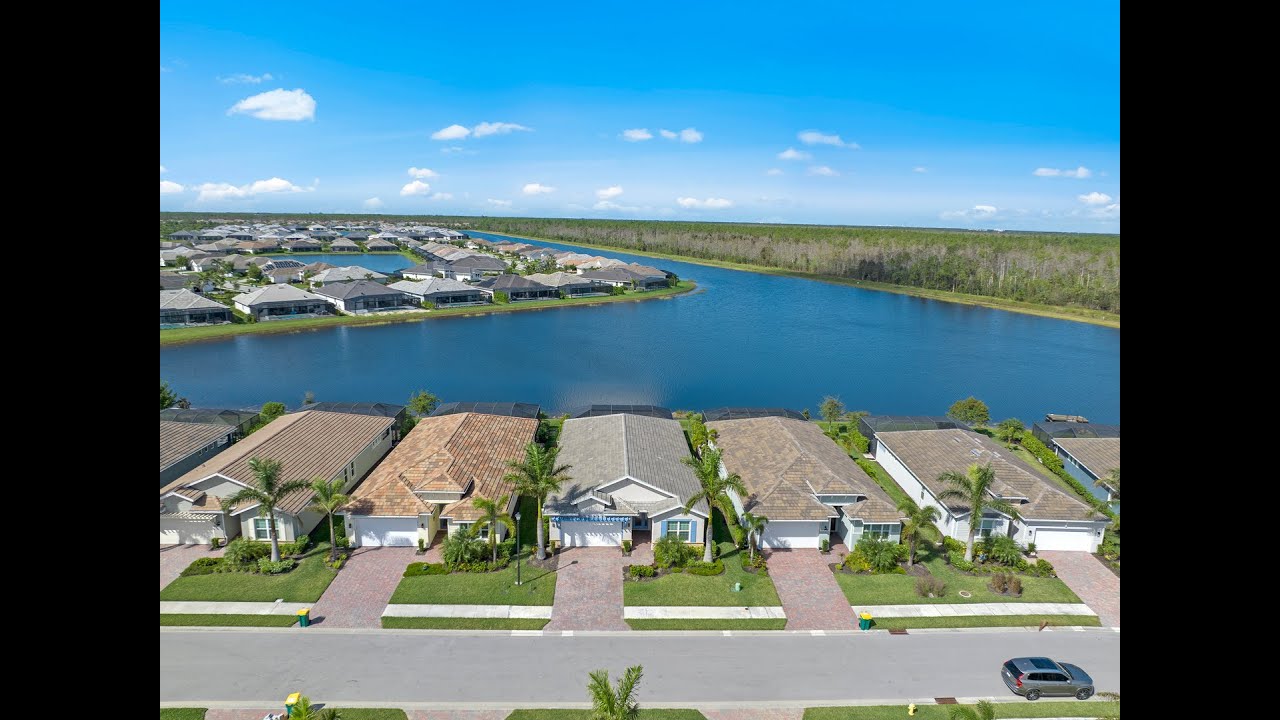 14491 Stillwater Way, Naples, FL 34114