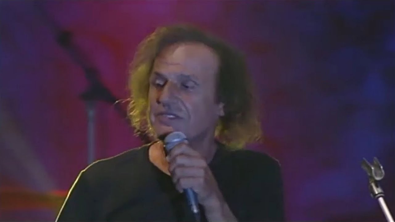 Θάνος Μικρούτσικος, Βασίλης Παπακωνσταντίνου - Ένας Νέγρος Θερμαστής - Όσοι περπάτησαν μαζί μου