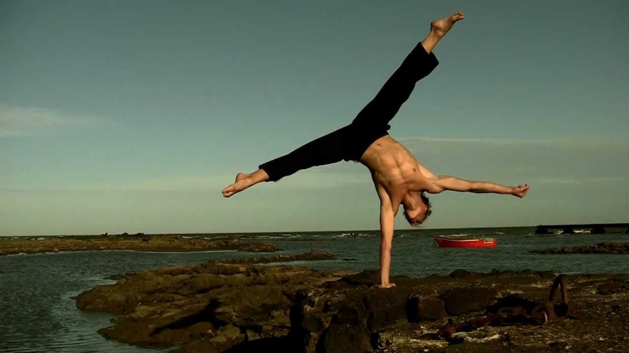 INSPIRING MOVEMENT 2011 - Andrea Catozzi