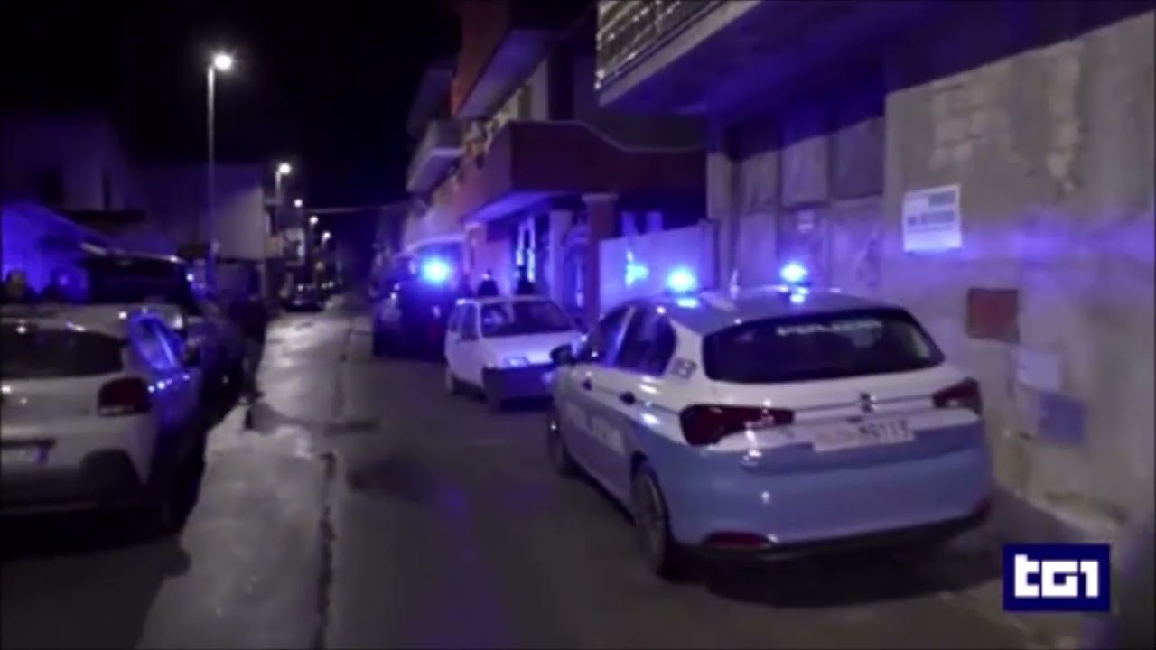 Caltanissetta, maxi blitz anti-mafia della Polizia: 55 arresti