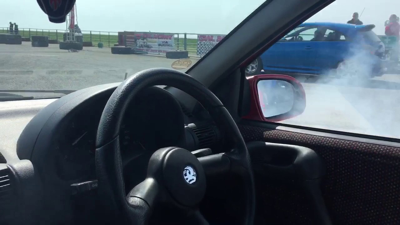 Corsa B 1.4 8V Vs Corsa VXR