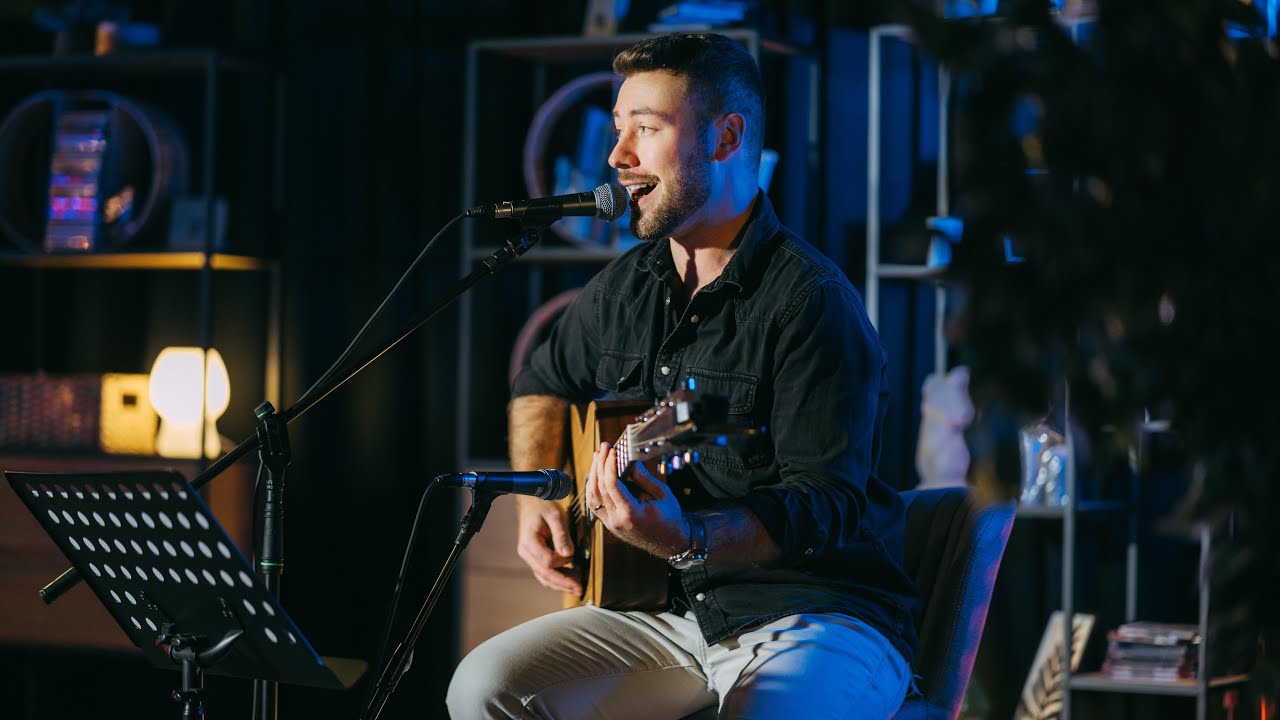Roko Vušković - Ne dam na nas (live @ TOP MUSIC DESK)