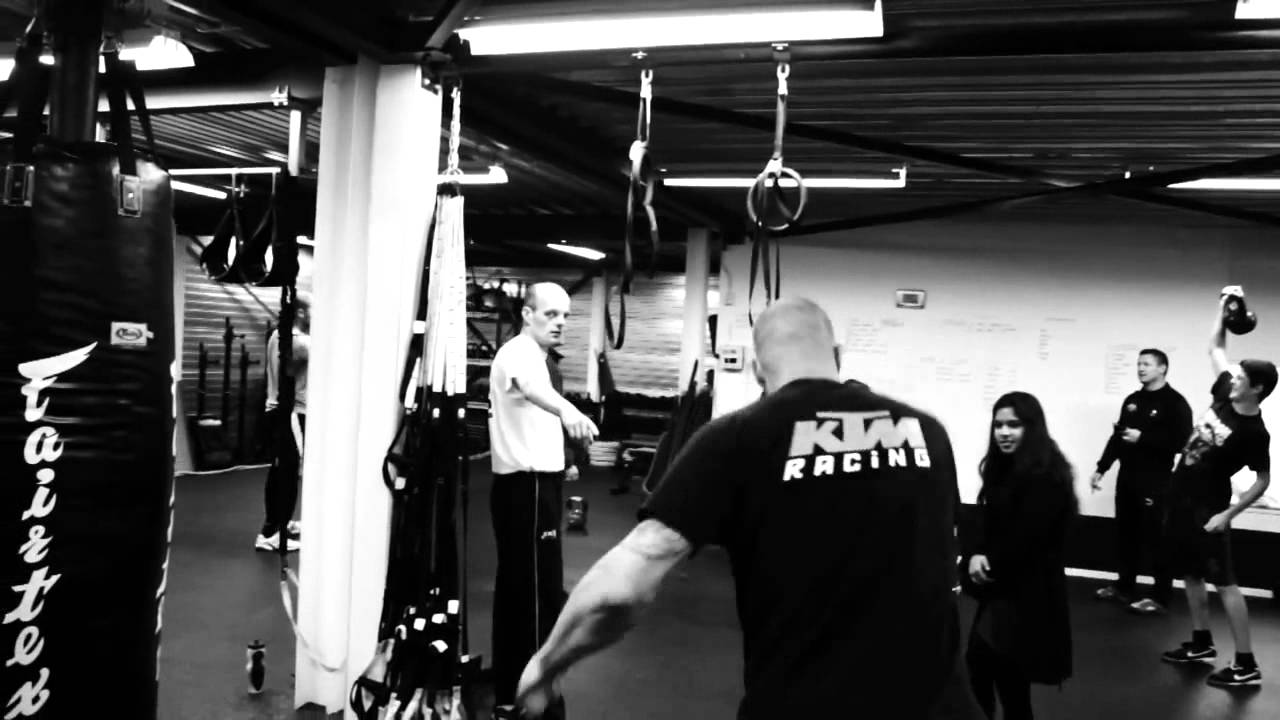 Nieuwjaarstraining 2011 - Seconds Out - Boksschool Almere